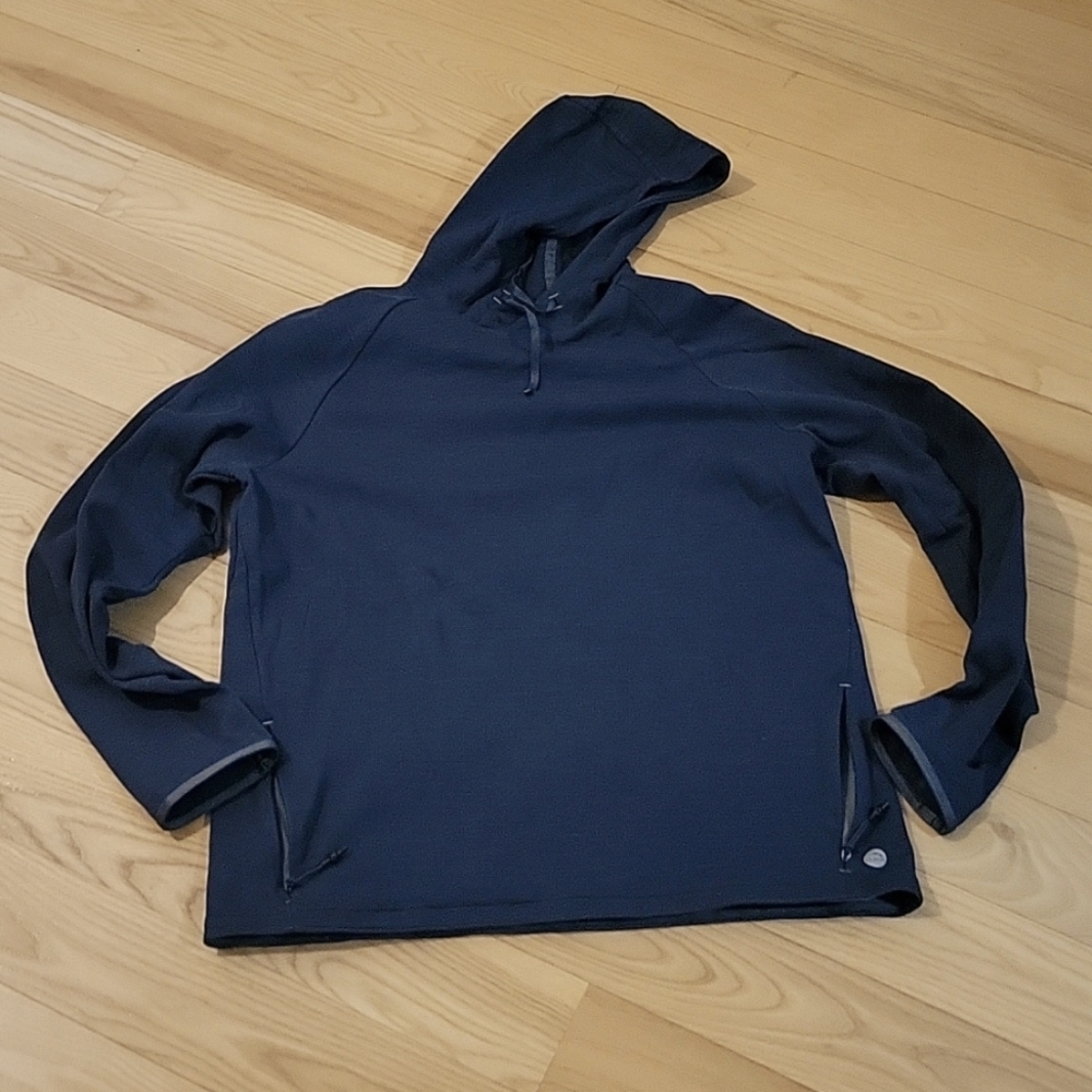 L.L.Bean L Tall Fitted Pullover Hoodie Like New Navy